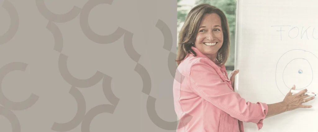 Elisabeth Oberzaucher, Mentaltrainerin bei Rplus - Zentrum für Resilienz zeigt dir, wie du wieder mehr Fokus findest.